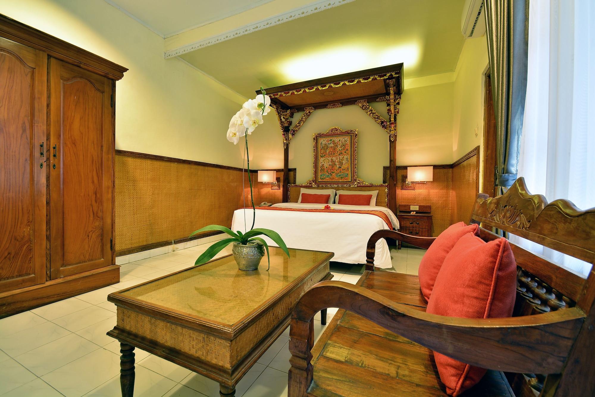 Puri Dewa Bharata Hotel & Villas Legian Exterior foto