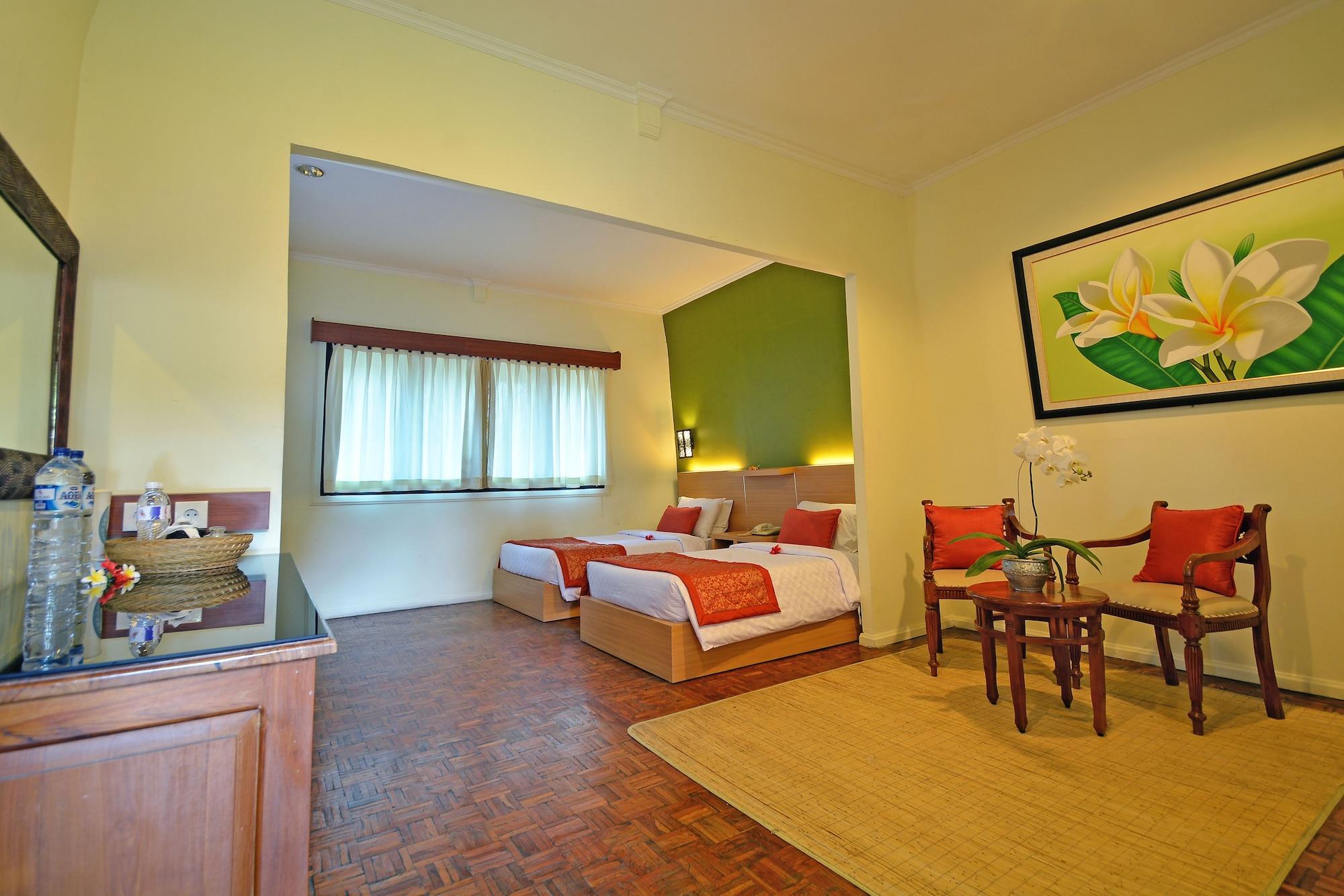 Puri Dewa Bharata Hotel & Villas Legian Exterior foto
