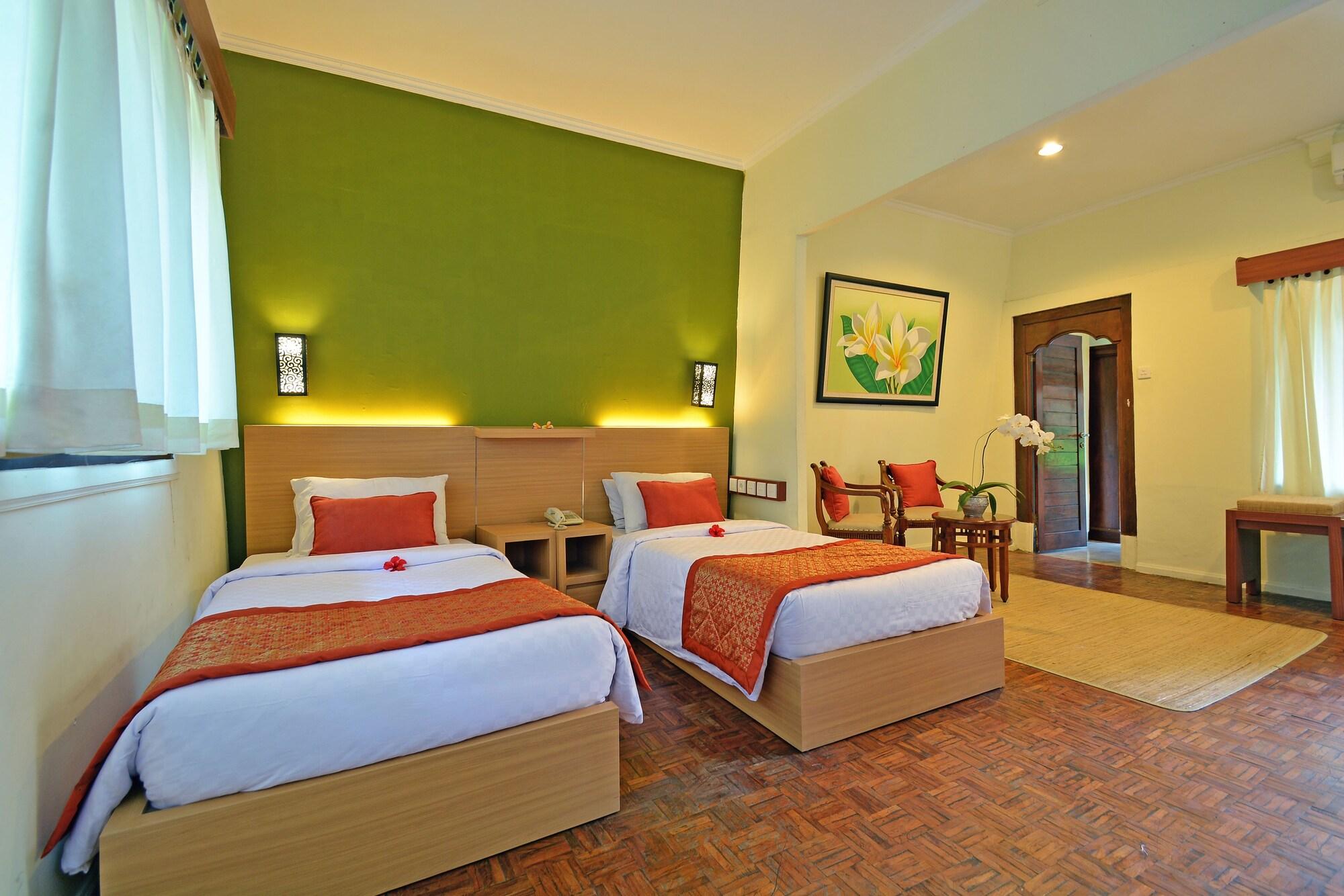Puri Dewa Bharata Hotel & Villas Legian Exterior foto
