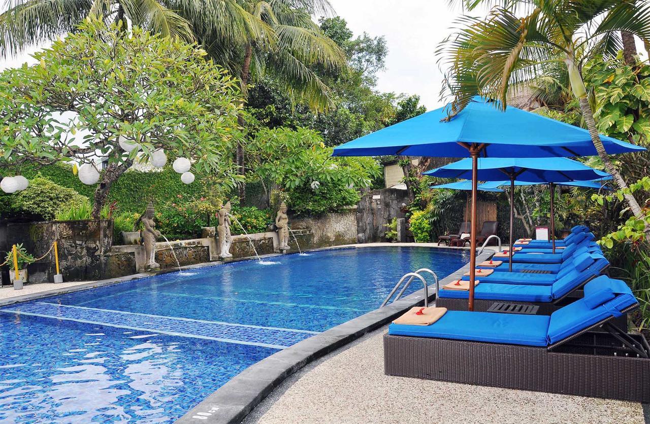 Puri Dewa Bharata Hotel & Villas Legian Exterior foto