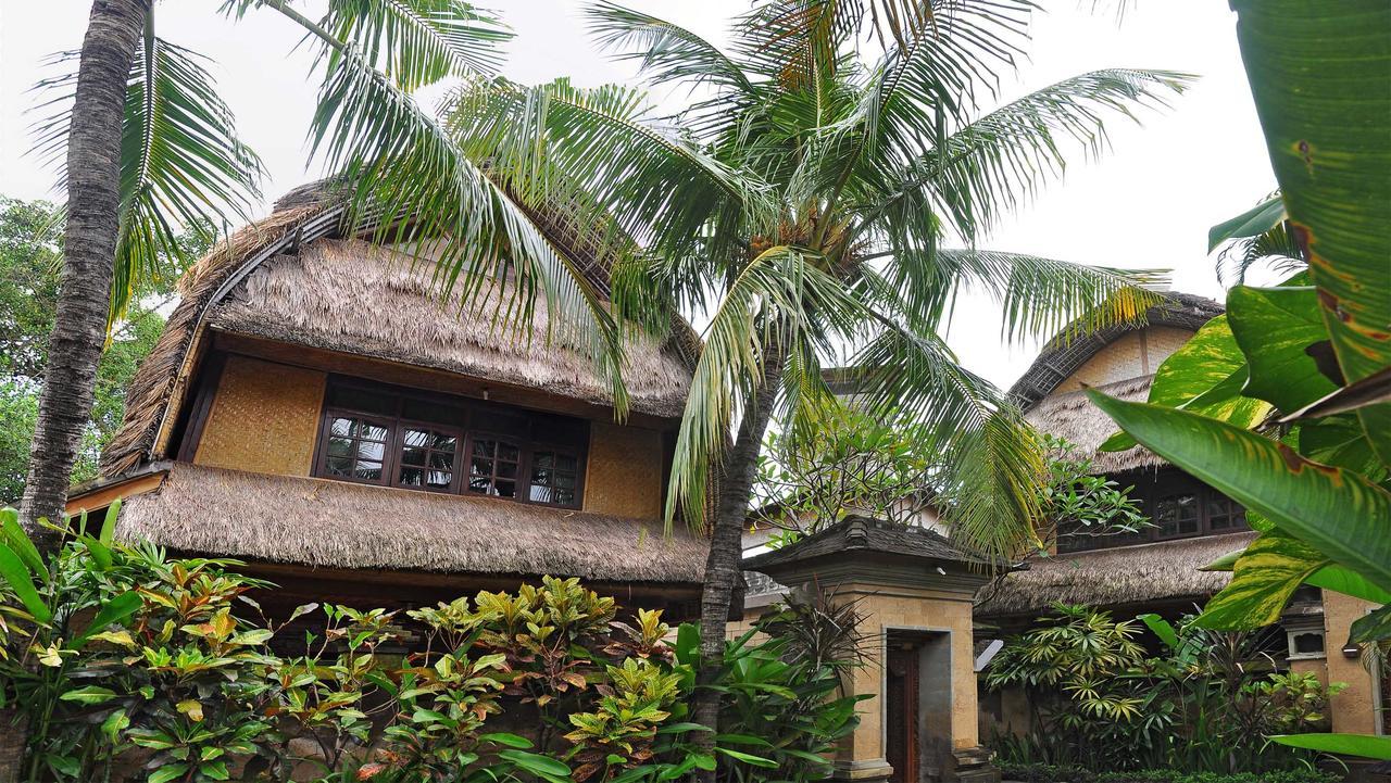 Puri Dewa Bharata Hotel & Villas Legian Exterior foto